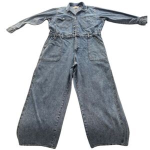 Universal Thread Denim Utility Jumpsuit Women’s Acid Wash Wide Leg